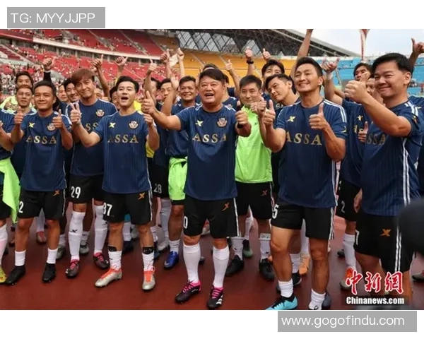 足球明星颁奖时刻精彩瞬间回顾视频合集让你重温荣耀时刻 足球明星颁奖时刻精彩瞬间回顾视频合集让你重温荣耀时刻